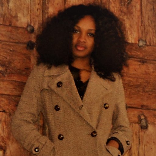 deisytoussaint1's profile picture. Periodista y escritora