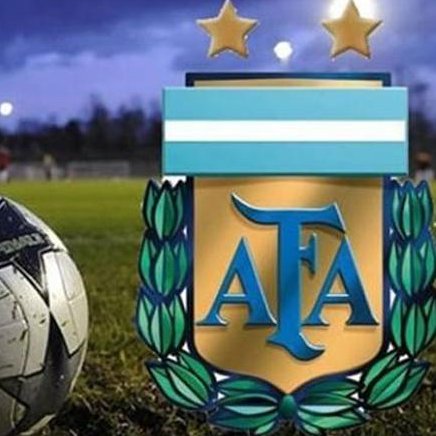 Cuenta relacionada al fútbol en Argentina que tiene las últimas noticias, rumores, fichajes y más.