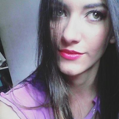 Roseiliz96's profile picture. catolica enamorada de Dios♥
amante de la musica y la poesia♡
Lic. en Desarrollo formandose.