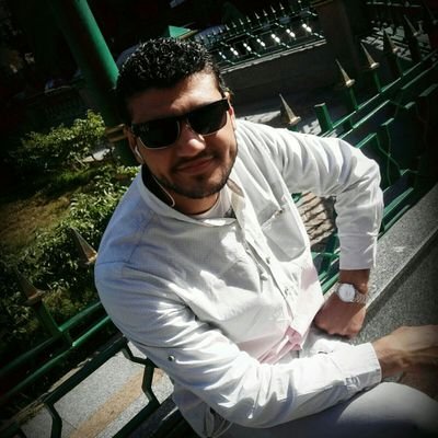 ‏‏الابتسامه هي طريق السعاده