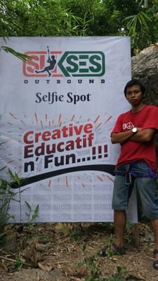 Rory02907047's profile picture. Sukses kan diri anda