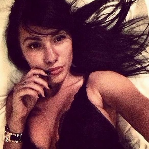 l'm a dirty🔞 girl. 💟 I want be happy. See my post and send me msg. 💬