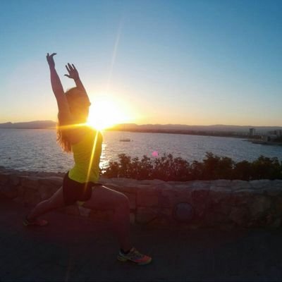 vanarincon's profile picture. No será fácil, pero merecerá la pena