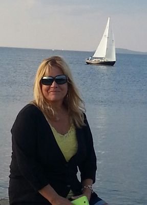 babababooms's profile picture. 