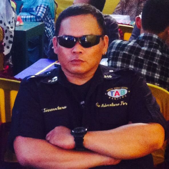 Kallajengking's profile picture. man