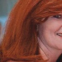 Rebecca Scott (@rstheredhead) 's Twitter Profile