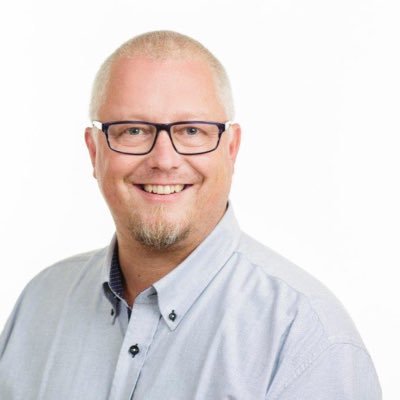 Områdeschef södra området i Växjö. Håller fokus på IKT, GSE, skolbibliotek, musik & skolutveckling. Strävar mot att vara framtidsförutsättare för våra unga!