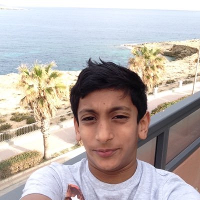 DamnDaniela9's profile picture. #Vines are dead