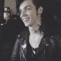 free follow❥READ BIO (@bandlocksnstuff) 's Twitter Profile