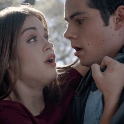 vines//polls//favorite ships and characters from tw, tvd, greys, skam, stranger things, the100, and more