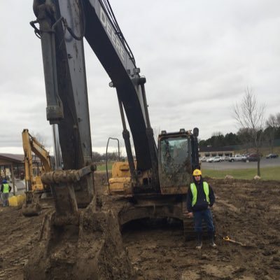 Mikeluciw's profile picture. Do what makes you happy, and you will never work a day in your life.