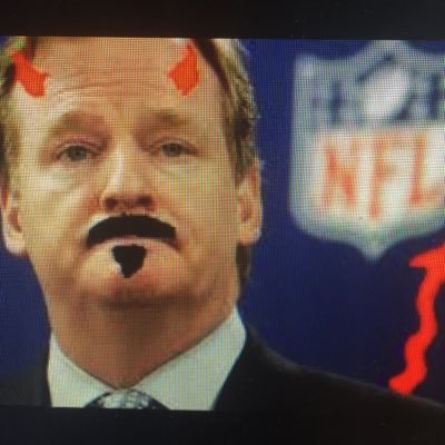 crackgiveaway's profile picture. Just a girl in her EARLY 40s who loves the Patriots and cries about Tom Brady