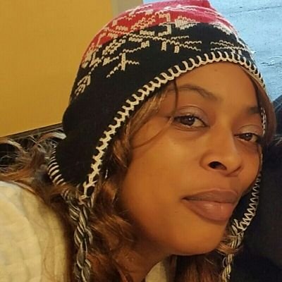 devotedmom03's profile picture. 