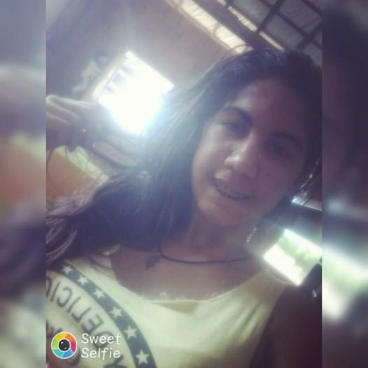 _Posso não ser perfeita,mas sei que minhas imperfeições me tornam ùnica!