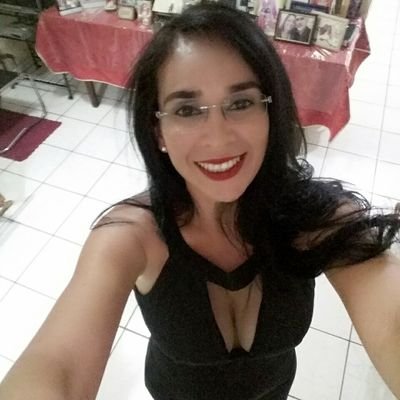 vekaolliver's profile picture. 