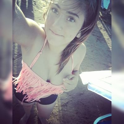 IaraNahirrrr's profile picture. Boca Juniors♡ || #C.A.B.J || #Love || #PasionXeneize   «26.04.2013 te amo demasiado❤»