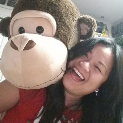 Lavelyn32's profile picture. 