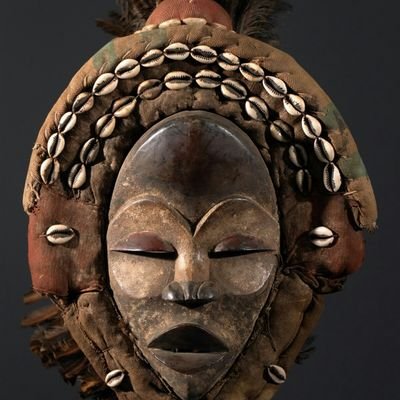 Wakumikalu's profile picture. Kwa mukulu kantu, kwa mwakuni kantu.