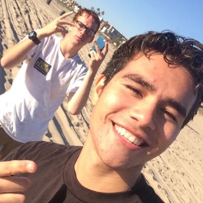 rudeboizion's profile picture. Musician . concert/shows . 19🤘🏽