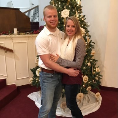 JohnKnoxFoster's profile picture. •Shannon Elise Foster ❤️. •CF-L1. •CrossFitter. •2 Corinthians 12:9.