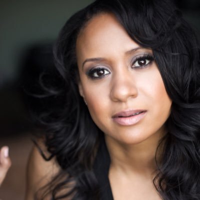 Tracie Thoms Profile