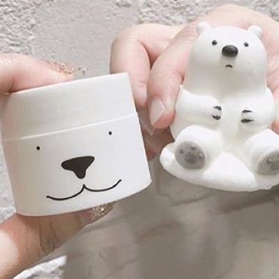 pastsimple_'s profile picture. สนใจครีมหมีขาว ทักได้จ้า