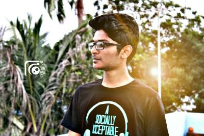 tamil_an_da's profile picture. ArChi😎
TamiLAN😍😎
Fan of: HiPhOpTAMILZHA😎
Red Nd BLACK♠♥
pHoToGrApHy📷(canon1300d)😎😍