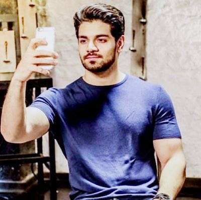 Welcome to First & Biggest FC of Sooraj Pancholi❤️ your number one resource for everything.Stay Updated💘He Follows Us!😊