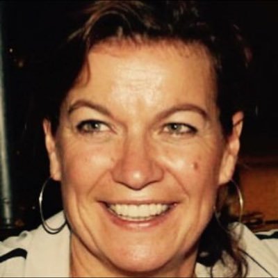 Recruitment & Onboarding 06-132 51 7 51 Energiek • positief • bevlogen • humor • nieuwsgierig. Mam van Sam.