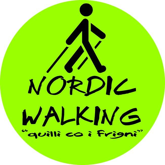 Amici e praticanti del Nordic & Walking. Siamo gente con i piedi per terra-Friends and enthusiasts of Nordic & Walking. We're people with our feet on the ground