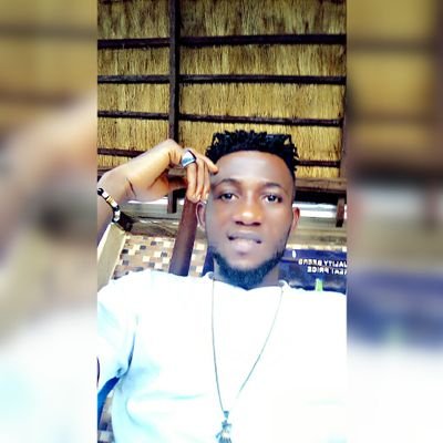 #A rapper,entertainer n lyricist.4 promo,bookn or features contact--- +2347032493948 or crashawesome69@gmail.com 29492253 IG --» @dope_crash I folow bak...