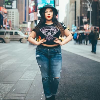Plus Size model, Mentor and Body confidence coach UK
Best International Plus size model 2015 (CR mag)
Best Plus Model nominee 2016
Jerricurve@hotmail.com