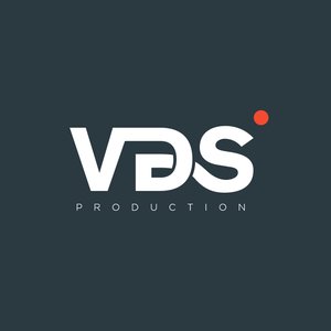 #Corporate & #event #films made in #Paris ► #motiondesign, #storytelling, #lightpainting, #video #digital #communication #interview