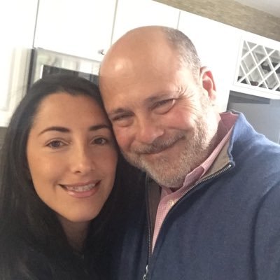 angeladuarte33's profile picture. 