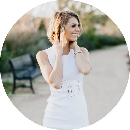 Holistic #Nutritionist | Lifestyle Blogger | Yoga Guide | Lover of travel, food, & all types of rosé FB: Healthy Wifestyle IG: @healthy_wifestyle