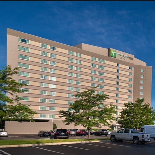 Holiday Inn & Suites Chicago O'Hare-Rosemont - 10233 W. Higgins Road, Rosemont, IL 60018 - 847-954-8600