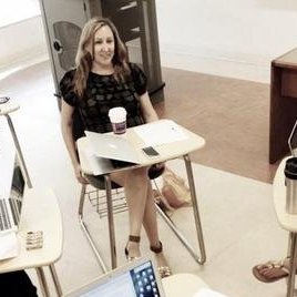 Journalist. Writer/editor. Writing at @FastCompany @TheAtlantic #PsychologyToday @USAToday about #tech #women #wellness #travel Fmr @CNN @NPR. Teach: @NYU