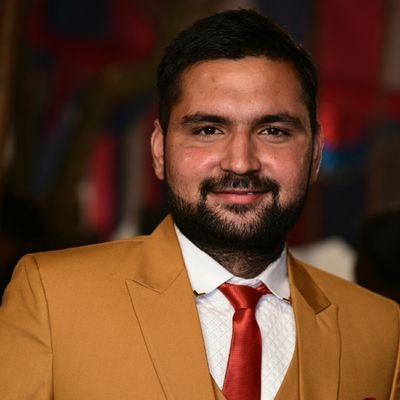 Vishalkharb09's profile picture. 🏳️ मैं इंकलाब का राजदूत हूँ सच पर मरने वाला हूँ                डाकू को डाकू कहने की हिम्मत करने वाला हूँ🇮🇳