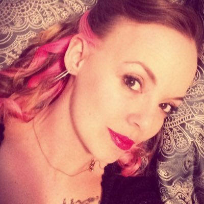 sirachasarajo's profile picture. 