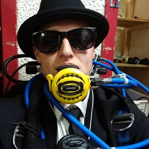 GriskeJonas's profile picture. Tursjef i NTNUI Dykkergruppa, Informatikkstudent. Snakker rart