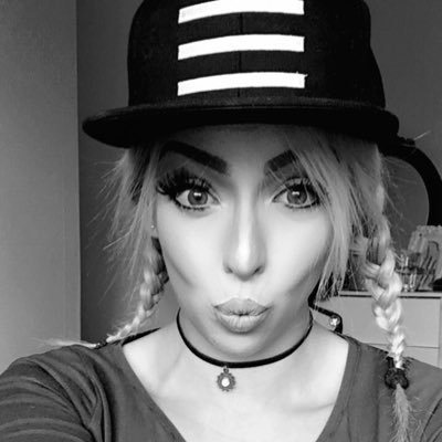 amylparnaby's profile picture. 