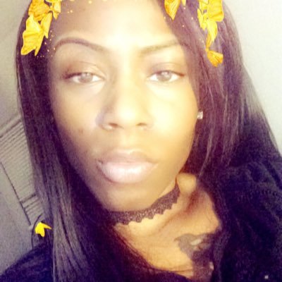 ___ConniMarie's profile picture. ⠀⠀⠀⠀⠀⠀⠀⠀⠀⠀G R O W I N G ➰ ⠀⠀⠀⠀⠀⠀⠀⠀⠀⠀graphic A R T I S T