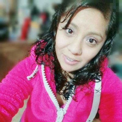 KarlitaAnaya12's profile picture. 