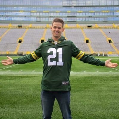 Just an Australian that loves his Packers. Was a guest on episode 009 of the Green Bay Narrative by The Green Bay Guy check him out