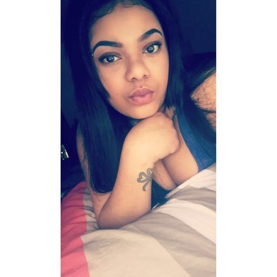 _Breanna_Rena's profile picture. 19 , College Girl ' #SPU , Employed.