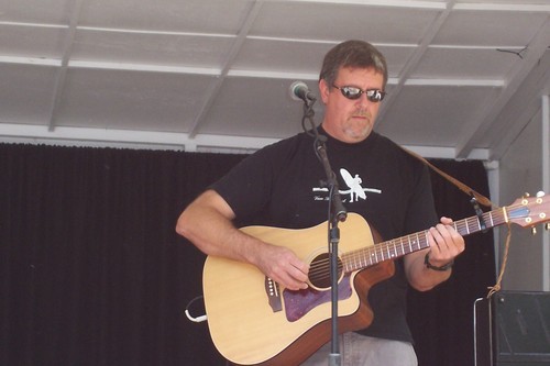 Music maker. Songwriter. Guitar. Solo, The Loveable Losers, Red Dirt Poets, Phyrst Phamly bassist.