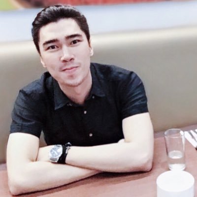 whenjosespeaks's profile picture. Half good. Half bad.