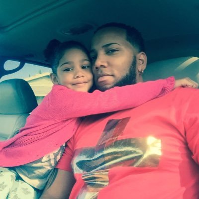 valdesgary8410's profile picture. 