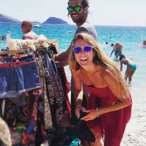 Fotógrafa, Moda y Marketing en Anoushka  @Mundo_Anoushka
