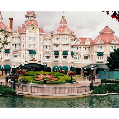 TshehetsoMorifi's profile picture.